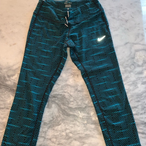 nike dry fit leggings - Picture 2 of 2